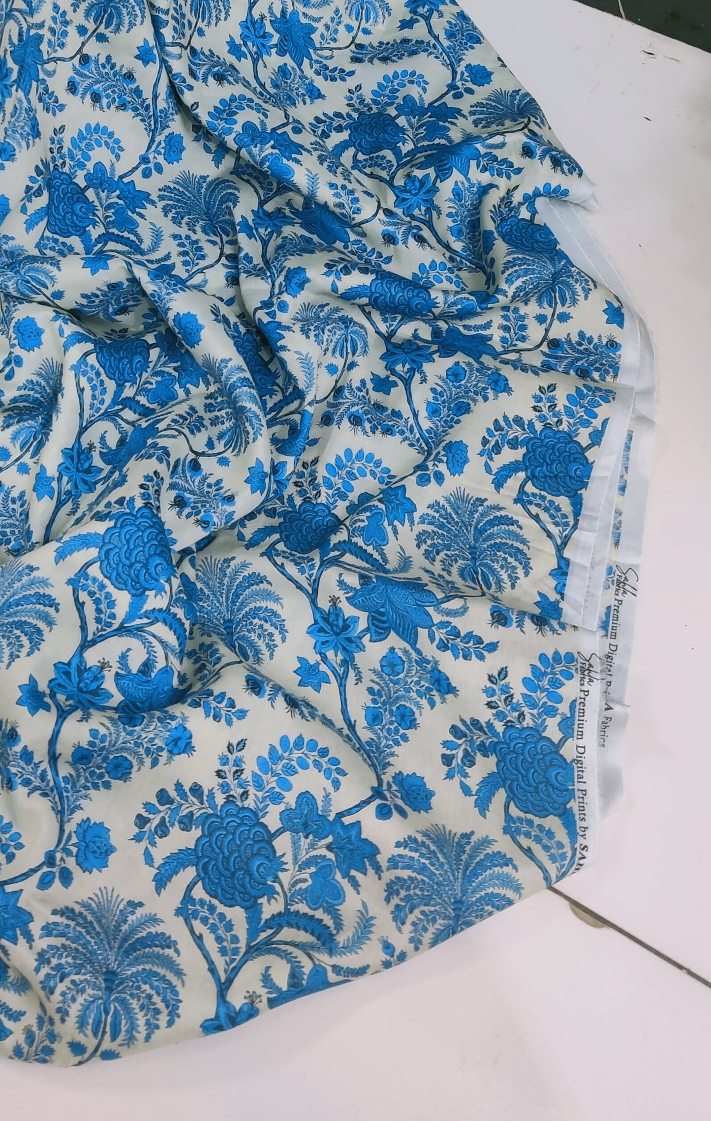 Bin Haroon Digital Printed lawn 2pc Unstich