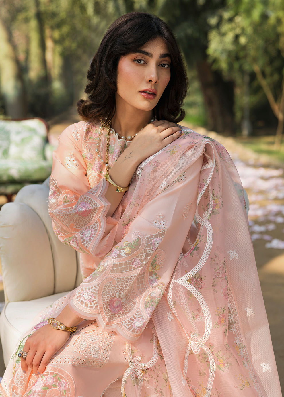 BH - Floral Forest Embroidered Lawn Chikankari Unstitched 3Pc Suit