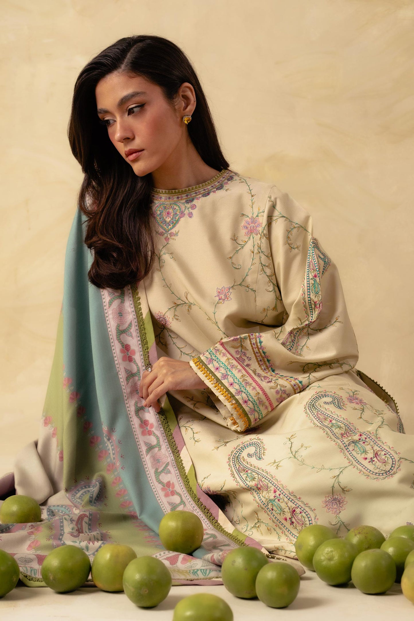 Z.S Unstitched Embroidered Lawn 3 Piece Suit