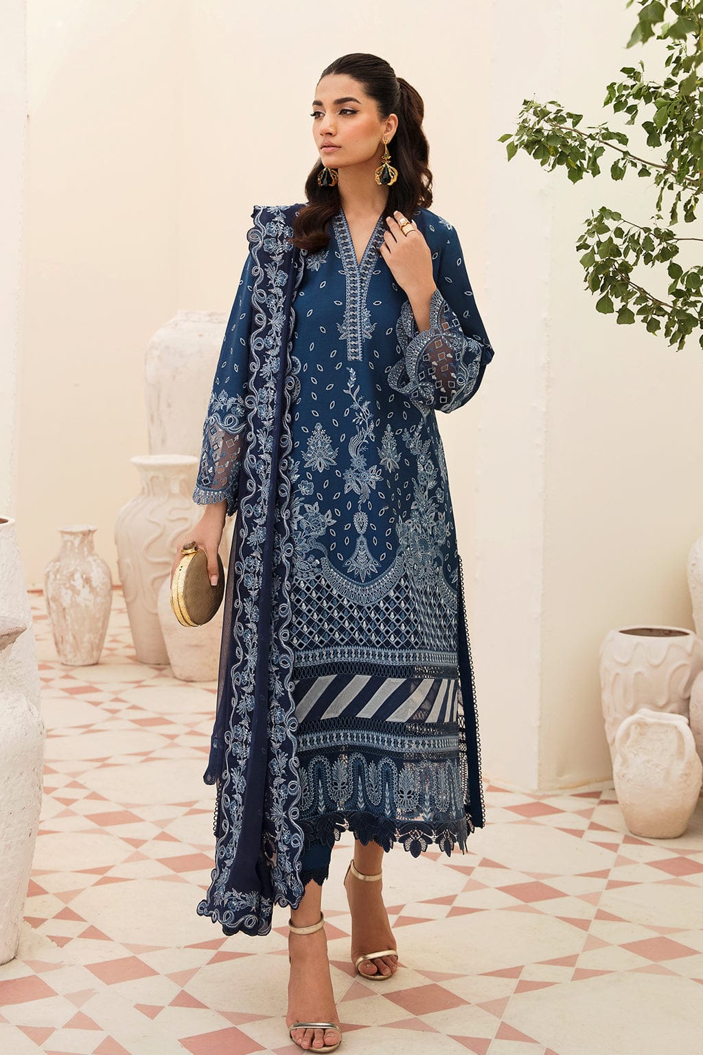 Afrozeh Unstitched Chicken Kari Embroidered Lawn Suit