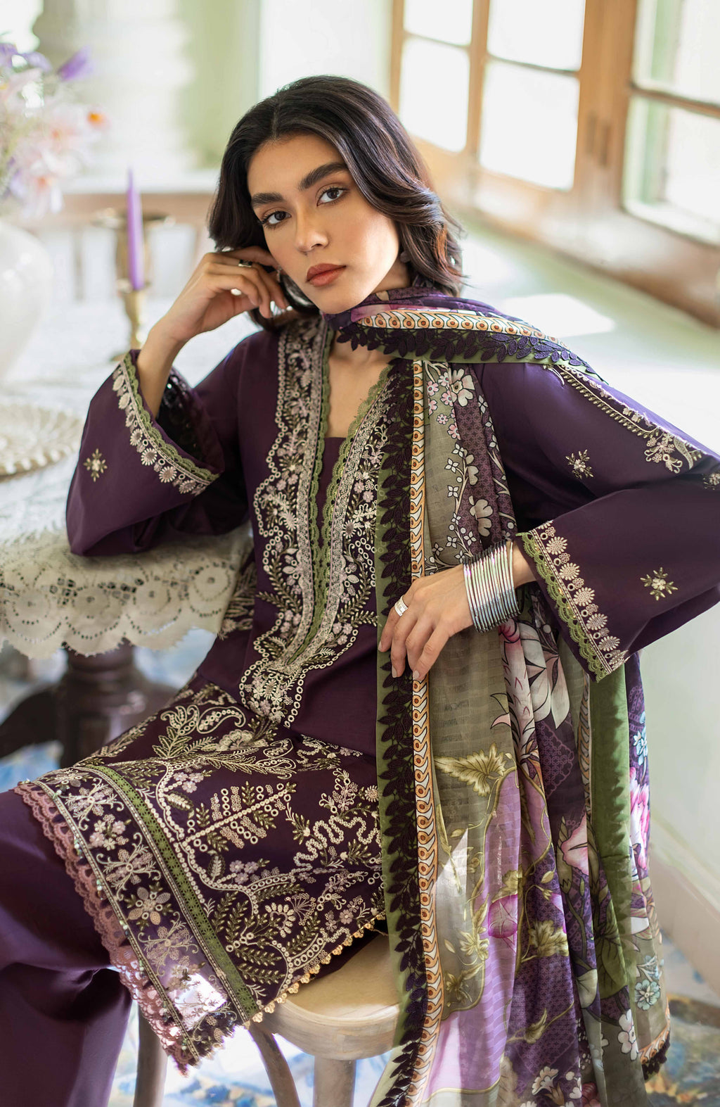 Seran Unstitched Embroidered Lawn Suit